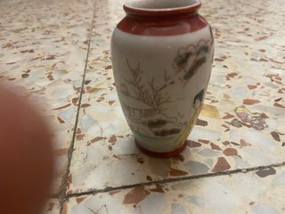 Jarrón chino de cerámica pintado original antiguo