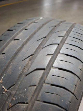 Rueda Continental Conti Premium Contact2 215/60R16