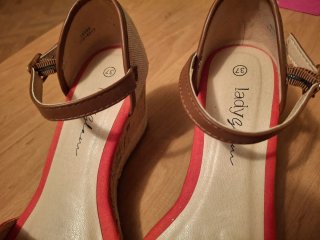 Cuña roja talla 37