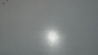 Tavolo da disegno con piano regolabile