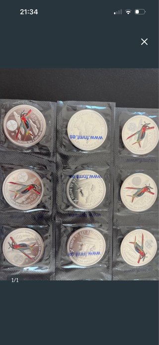 Moneda conmemorativa avión
