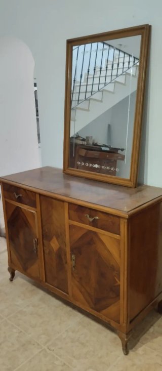 Mueble vintage madera y mármol