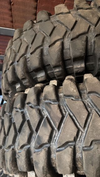 neumaticos maxxis  trepador