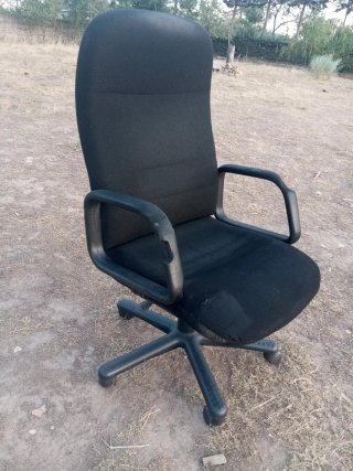 Sedia a rotelle da scrivania