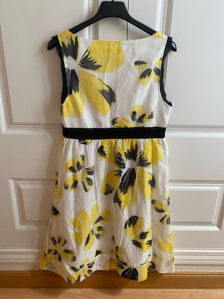Vestido Mango flores amarillas