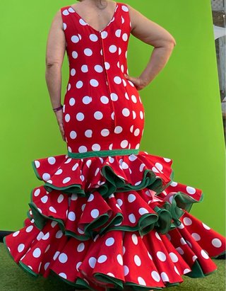Traje de flamenca talla 40-42 elastico