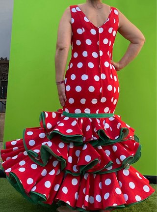 Traje de flamenca talla 40-42 elastico