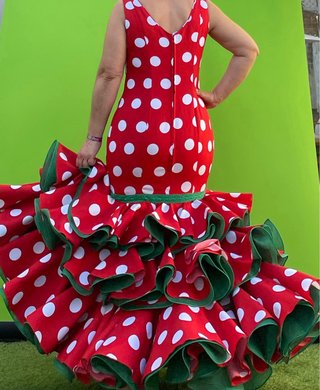 Traje de flamenca talla 40-42 elastico