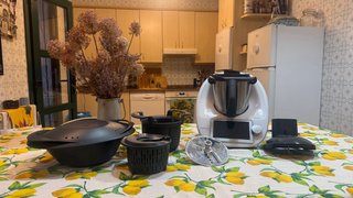 Vendo thermomix  tm6 sin casi uso. Con garantia