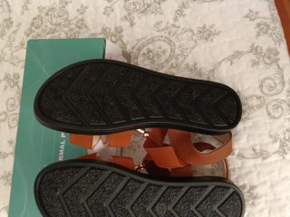 Sandalias marrones talla 37