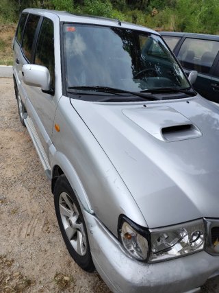 Nissan Terrano II 2004