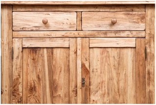 Vetrina credenza in legno massello di tiglio finit
