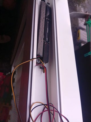 Par altavoces Samsung UE40C5100