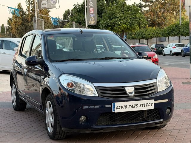 Dacia Sandero 2010