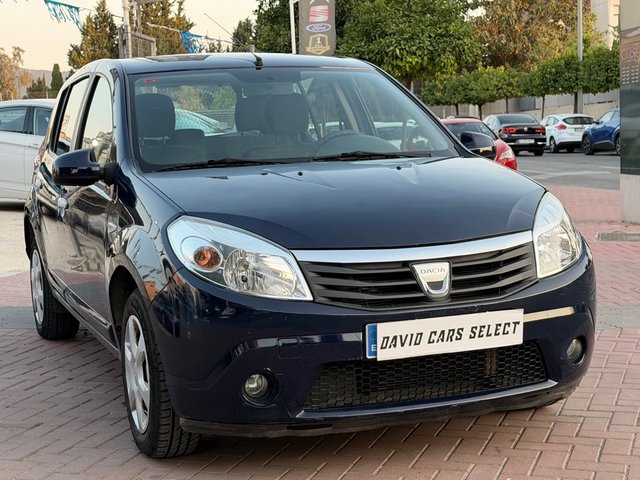 Dacia Sandero 2010