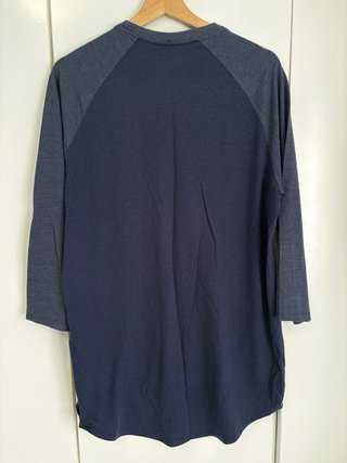 Camiseta  3/4 estilo deportivo marca Nike talla:L