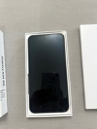 Samsung Galaxy A34 5G Negro, en estado muy bueno.