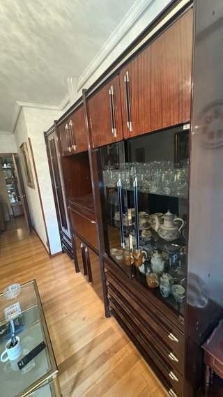 Venta de muebles, decoración y antigüedades.