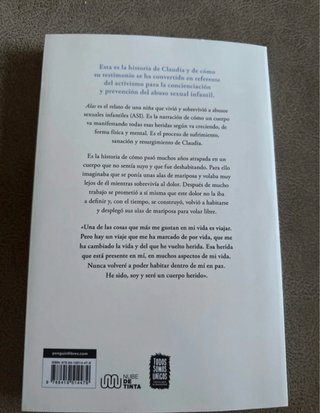 Libro; Alas, la historia de un cuerpo herido