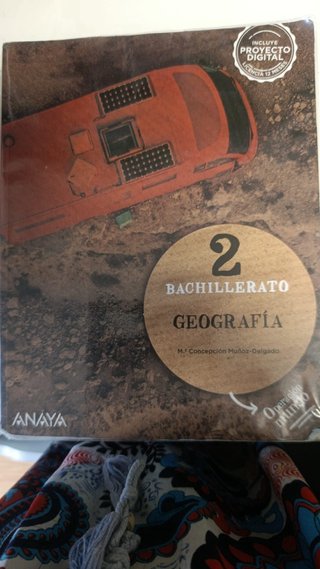 3 Libros de segundo de bachillerato casi sin usar