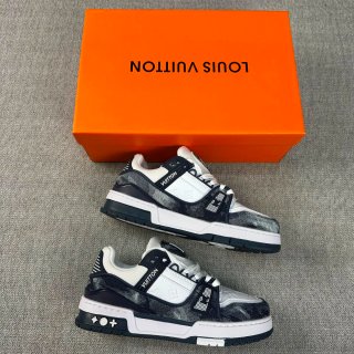 Zapatos Louis Vuitton Negros y Blancos