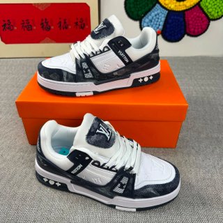 Zapatos Louis Vuitton Negros y Blancos
