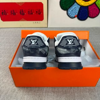 Zapatos Louis Vuitton Negros y Blancos