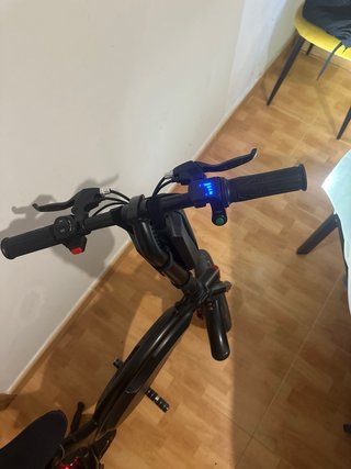 Patinete eléctrico Windgoo con sillín