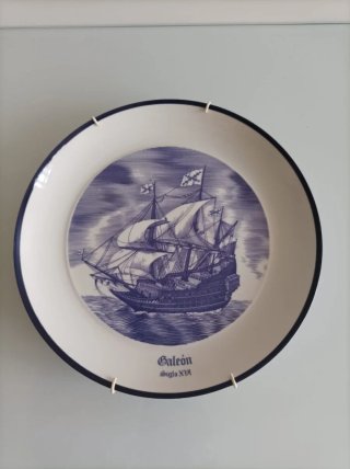 Platos tema barcos antiguos