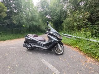 Piaggio X10  350 cc 33cv Maxi-Scooter (Negociable)