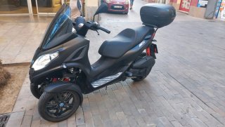 Piaggio MP3 300 HPE Sport Negra