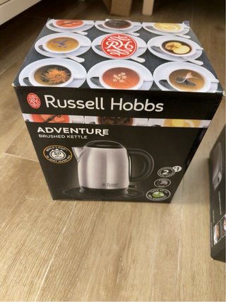 Pack tostadora + hervidor Russell Hobbs