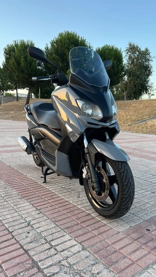 YAMAHA Xmax 250 abs 2011 Nardo Grey MaxiScooter