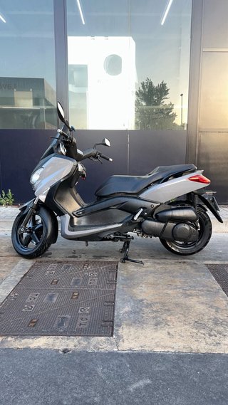 YAMAHA Xmax 250 abs 2011 Nardo Grey MaxiScooter