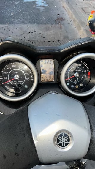 YAMAHA Xmax 250 abs 2011 Nardo Grey MaxiScooter