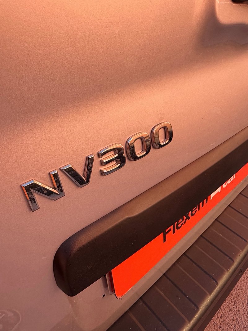 Nissan NV300 2021, foto 19