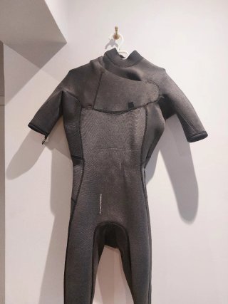 Traje de neopreno Billabong 2/2 absolute comp