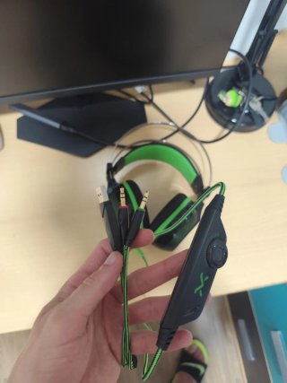 Auriculares Gaming Droxio Hadlock