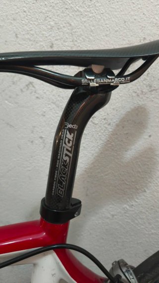Tija sillín carbono Deda Black Stick 31,6mm