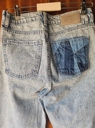 Vaqueros ONLY Patchwork Tiro Alto (Talla 34/XS)