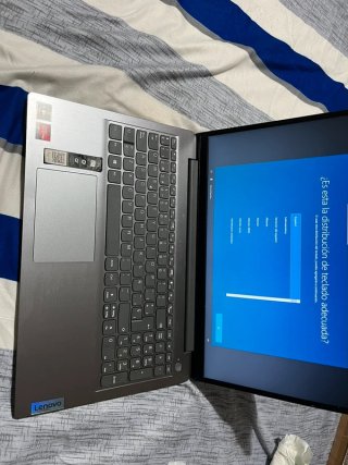 Portátil Lenovo IdeaPad 3 15ALC6 Gris