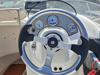 Barca beneteau fliyer 550 open