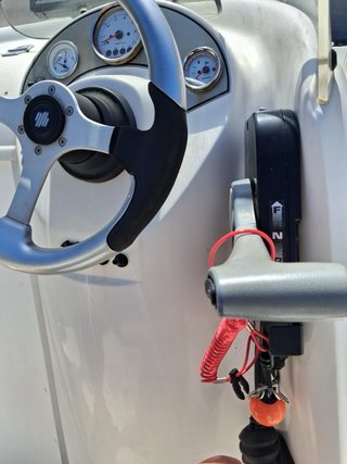 Barca beneteau fliyer 550 open