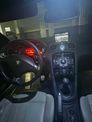 Peugeot RCZ 2010