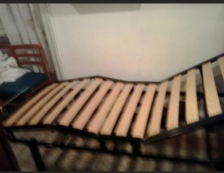 Letto singolo elettrico con doghe in legno