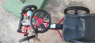 Coche de pedales modificado