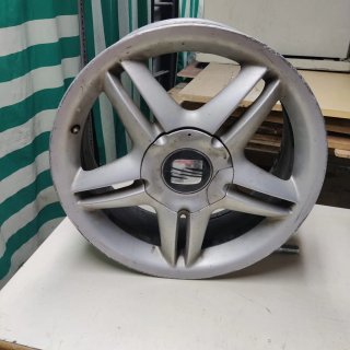 Llanta Seat León