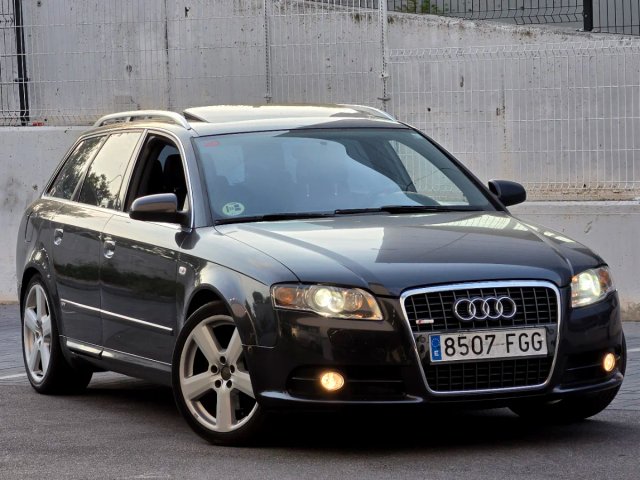 Audi A4 170CV SLINE 4X4