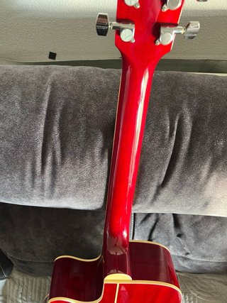Guitarra Electroacústica Roja Academy