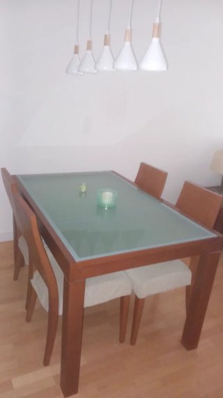 4 sillas de comedor acabado cerezo, tapizadas